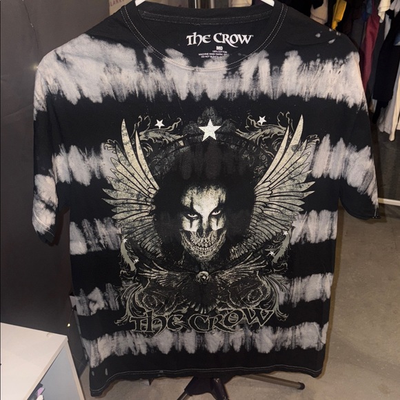 The Crow Graphic Tee 🐦‍⬛ - Picture 4 of 5
